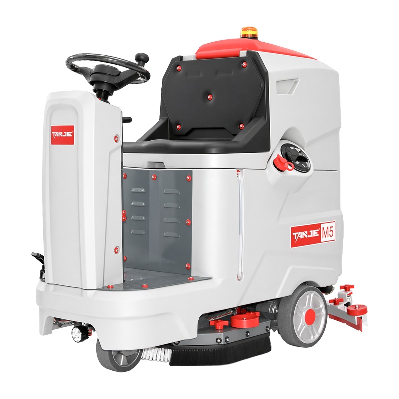 蚌埠坦洁驾驶式洗地机M5【单刷】